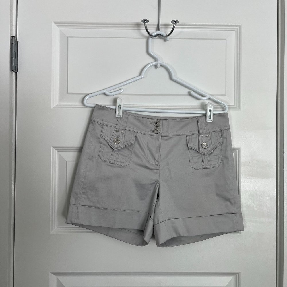 White House Black Market Gray Chino Cuffed Shorts – Size 0